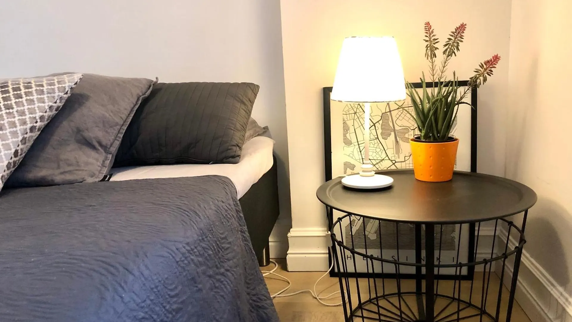 Scandinavian Home In Heard City Helsinki