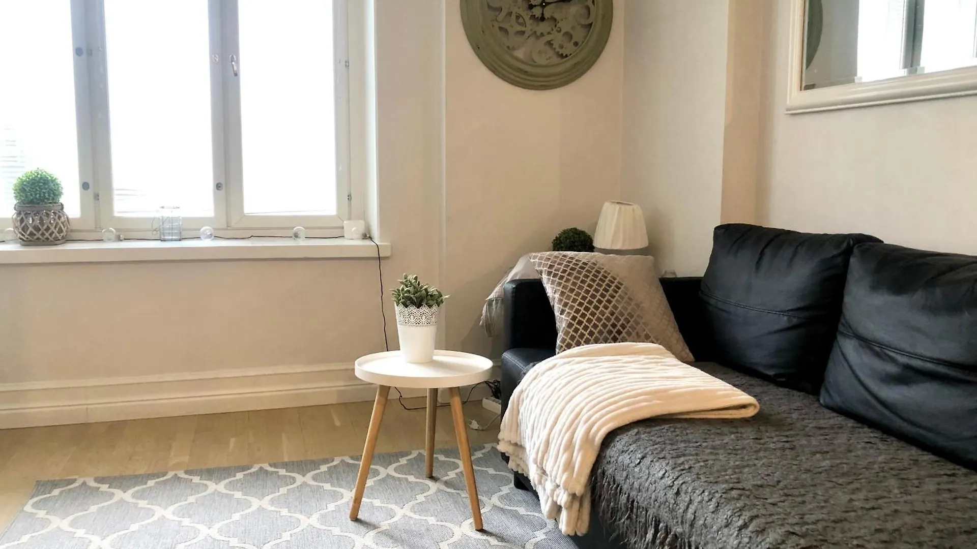 Apartment Scandinavian Home In Heard City Helsinki Finland