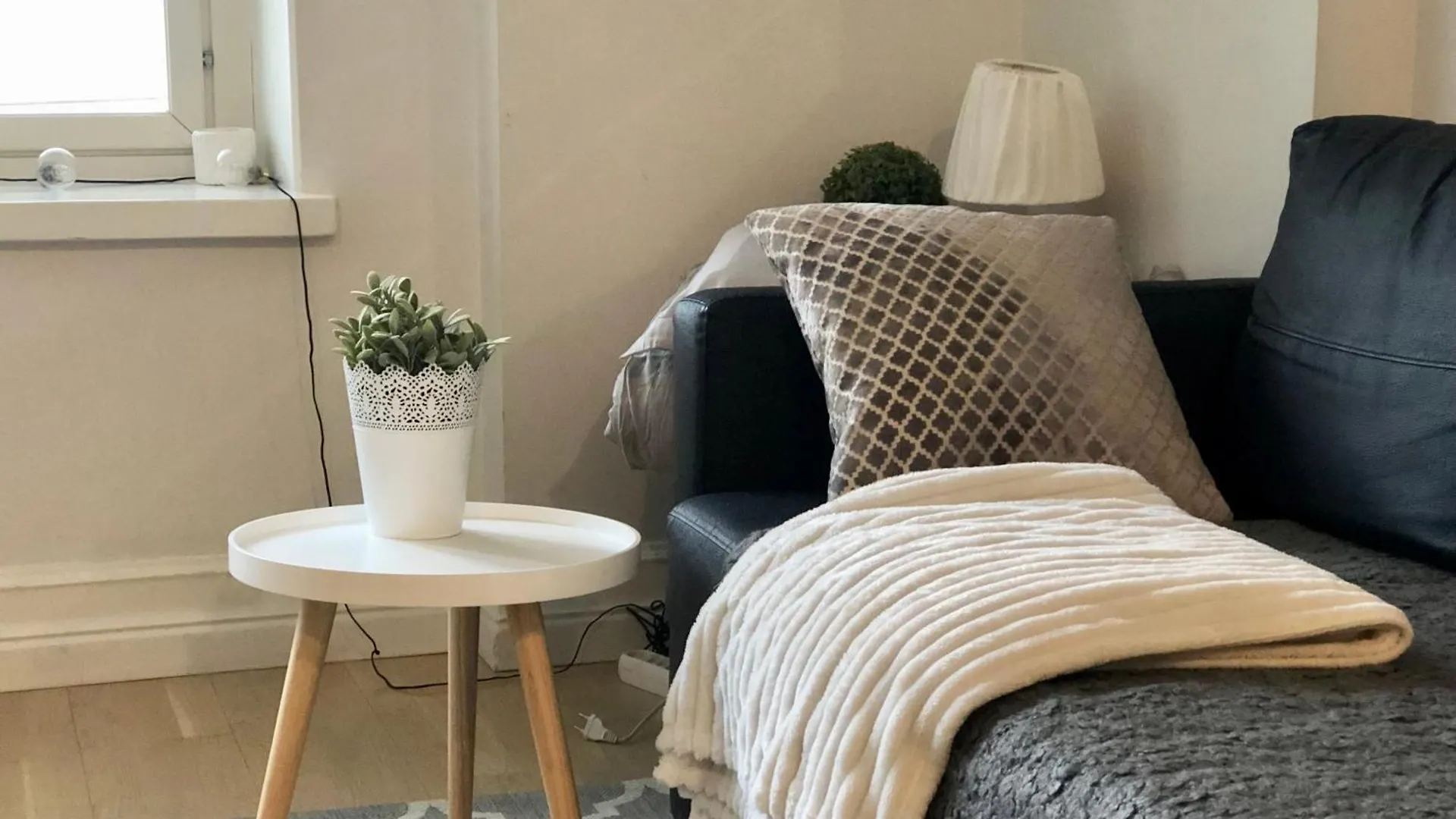 Scandinavian Home In Heard City Helsinki Apartment